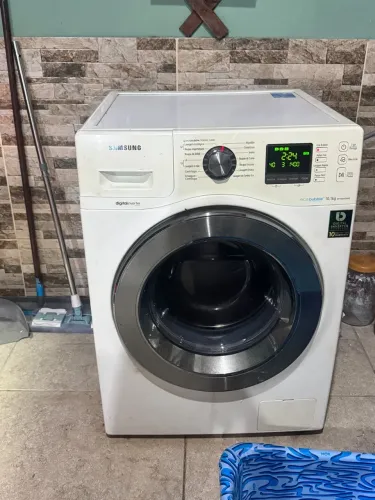 Lavadora- Samsung wd16