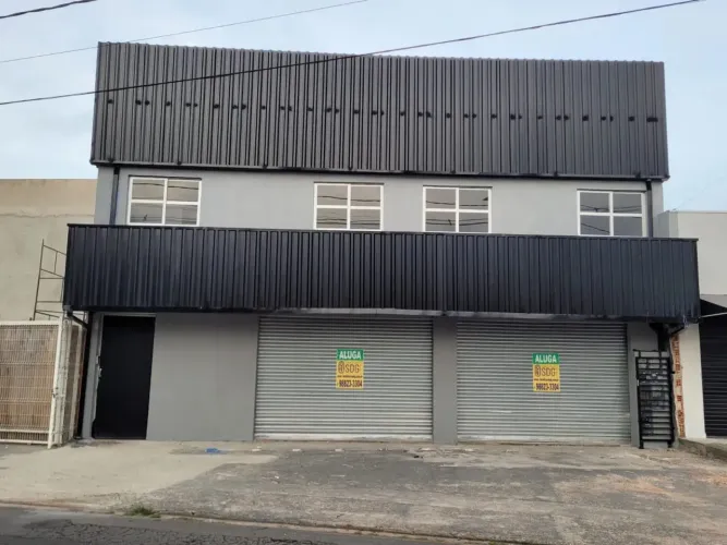 LOJA PARA LOCAÇÃO NO CENTRO DE PINHAIS