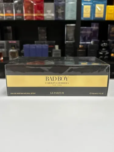 Perfume Carolina Herrera Bad Boy Le Parfum Eau de Parfum Masculino 150 ml