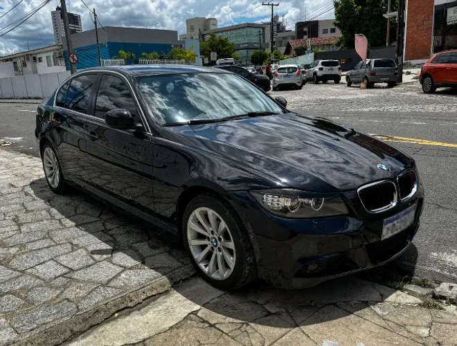 BMW 325I A 2011