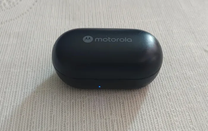 Fone de ouvido Moto Buds 85<br>Número do modelo MOTO BUDS 085