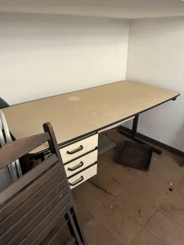 Mesa De Escritório