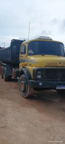 Caminhão MB 1519 basculante