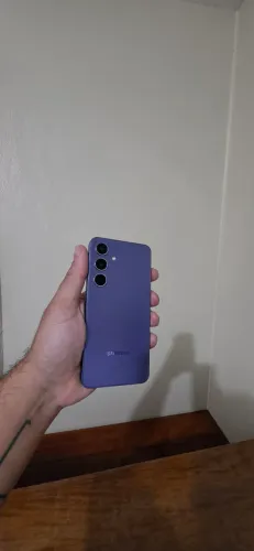 Celular S24