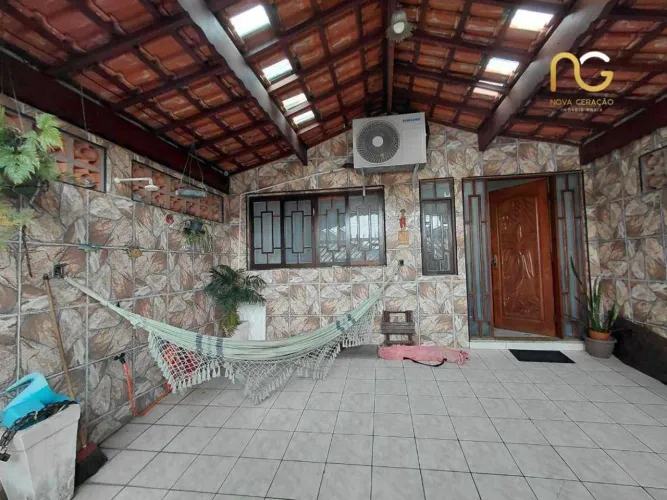Casa com 2 dormitórios à venda, 85 m² por R$ 420.000,00 - Maracana - Praia Grande/SP