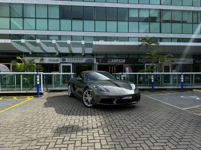 Porsche 718 Boxster 2.0 300cv 2024