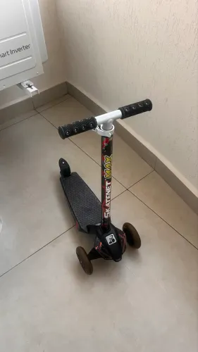 PATINETE SKATENET MAC LED BLACK BANDEIRANTES