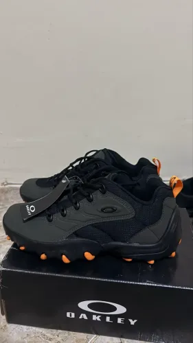 Oakley Teeth 1