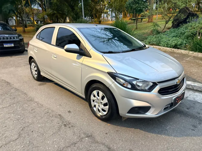 Chevrolet Onix Hatch LT 1.0 8V Flex Mec. 4P 2019