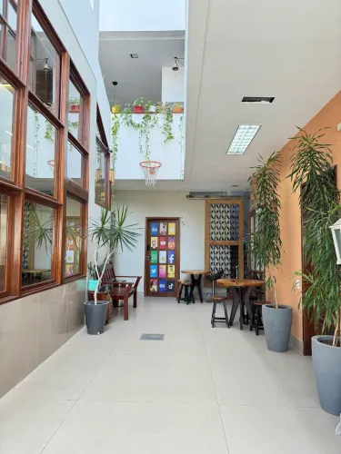Sala comercial para alugar no bairro Manaíra - João Pessoa/PB