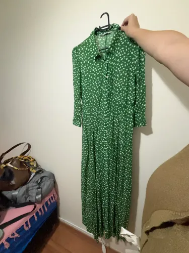Vestido midi Zara