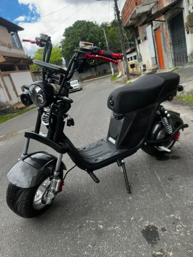 Scooter elétrica desbloqueada 2.000w até 200kg autonomia de 60km