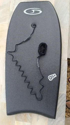 Prancha de Bodyboard BZ GSX - Novíssima - Usada apenas 4 vezes. Com Strap.