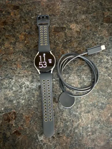 Samsung Galaxy 40mm Smartwatch