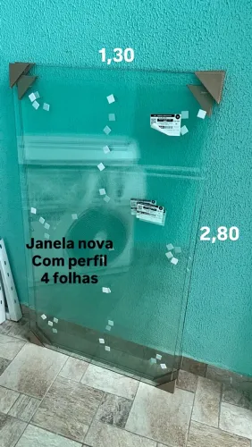 Janela nova sem uso 4 folhas 