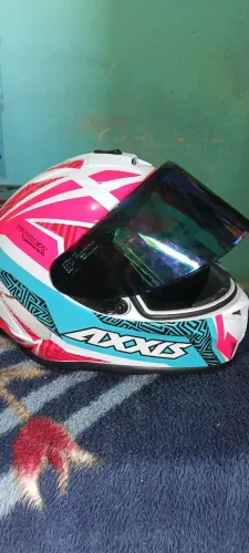 Capacete em ótimo estado