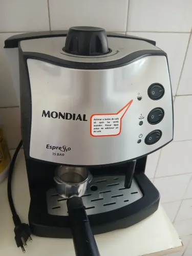 Cafeteira Café Espresso Mondial C-08
