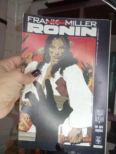 Minissérie Ronin Completa (Edições 1 a 6) - Frank Miller - Editora Abril (1988)