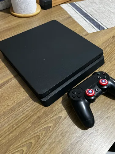 Ps4 slim