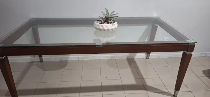 Mesa de jantar da Lider