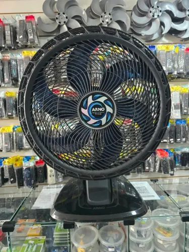 VENTILADOR DE MESA ARNO XTREME FORCE BREEZE 50CM AZUL 220V - USADO