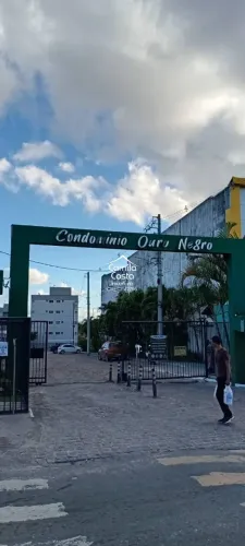 Apartamento no Condomínio Ouro Negro