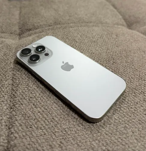 iPhone 16 pro 256GB
