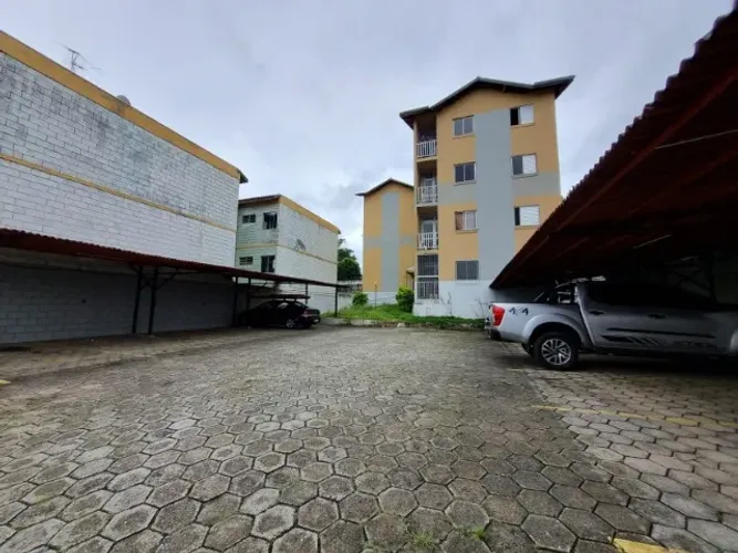 Apartamento de 2 dormitórios sendo 1 suíte no bairro Independência