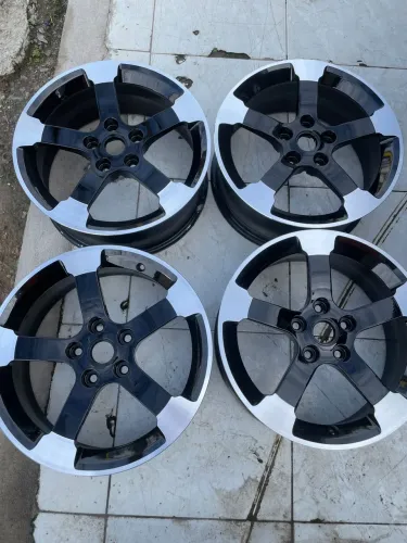 Rodas aro 17 Honda i30 jetta 