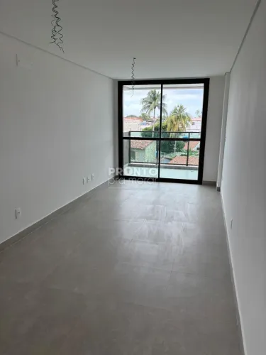 Apartamento com 2 quartos em Cupe