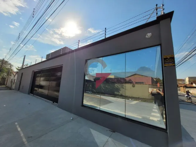 Ponto comercial de 170m²