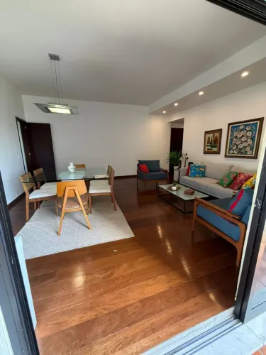 Apartamento para aluguel possui 110 metros quadrados com 3 quartos