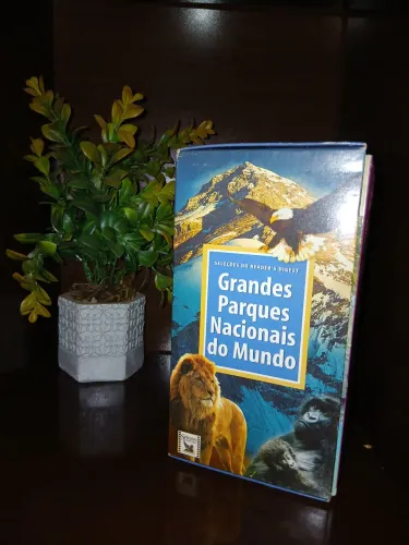 Coleção Grandes Parques Nacionais do Mundo - 3 Fitas VHS - Seleções do Reader's Digest