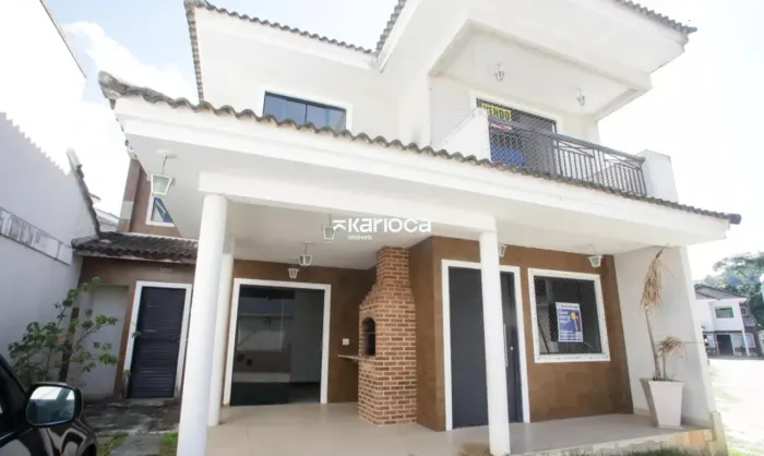 Casa em condomínio reservado na Freguesia