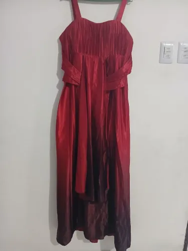 Vestido novo(usado somente um vez)