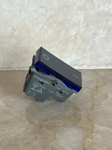 Módulo Interruptor Bipolar Simples Pial Plus+ 10a Preto Pial