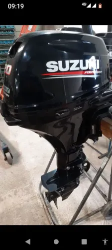 motor de popa suzuki 20 hp 4 tempos impecavel