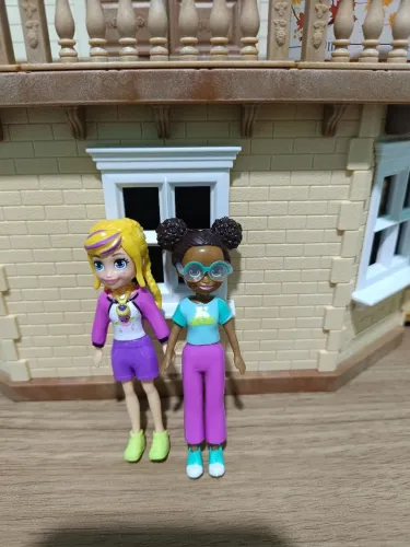 Boneca Polly Pocket - Duas bonecas seminovas