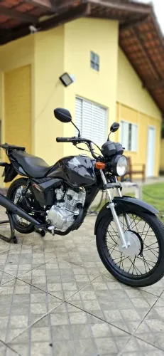 Honda Fan 125 2012 Com PARTIDA ELÉTRICA+ Baú Novo + Capacete Novo ?