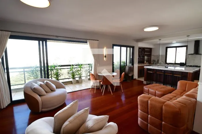 APARTAMENTO RESIDENTIAL em Campinas - São Paulo, Cambuí