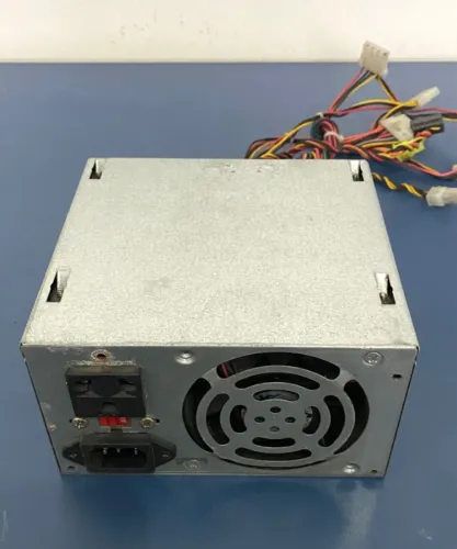 Fonte Jitek 250W Atx P4 para Pc Computador Antigo