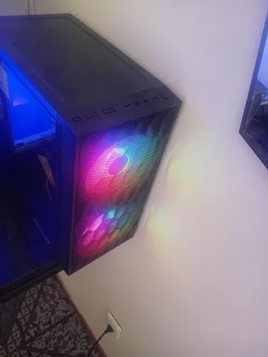 COMPUTADOR GAMER RYZEN 5 2400 16GB DDR4 1TERA SSD FONTE REAL 650W