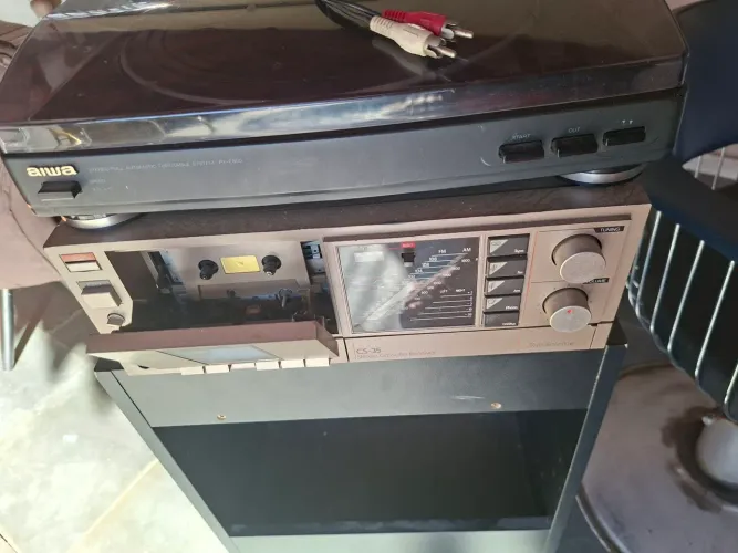 RECEIVER Gradiente e toca disco Aiwa retro