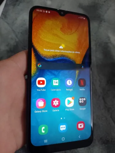 Samsung A20