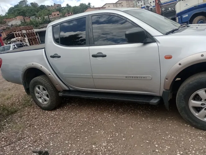 Mitsubishi L200 Triton HPE 3.2 CD TB Int.diesel MEC 2013