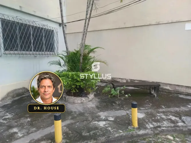 Apartamento Térreo Reformado com 3 Quartos em Todos os Santos! M50O