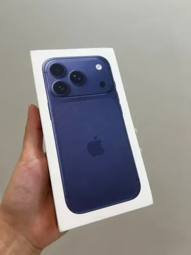 iPhone 17 Pro Max 256GB Azul NOVO LACRADO - retire em loja física na Savassi