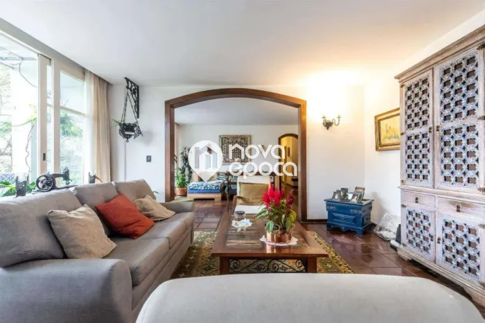 Lagoa | Apartamento 5 quartos, sendo 1 suite