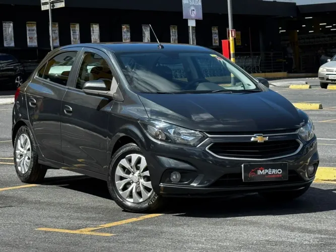 Chevrolet Onix Hatch LT 1.4 8V Flex Mec. 4P 2018