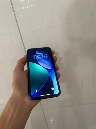 iPhone 11